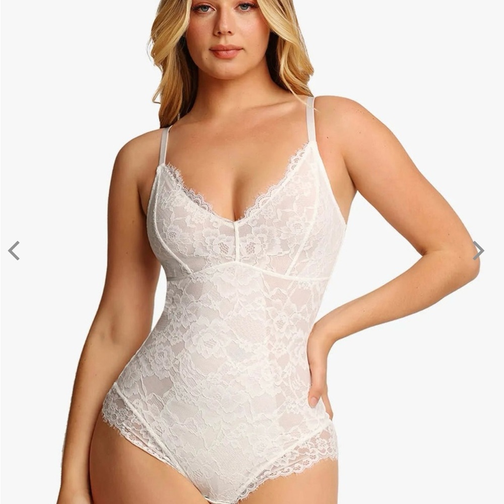 POPILUSH Shapewear Firm Control Smoothing Full Lace Thong
Bodysuit NWOT